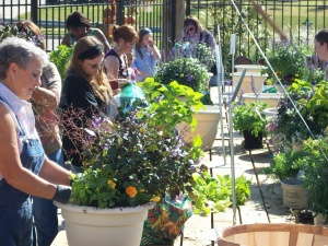 Calloway’s And Simply Beautiful Team Up For Charity