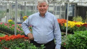 Students At The University Of California, Davis, Are Eager To Learn About And Buy Flowers