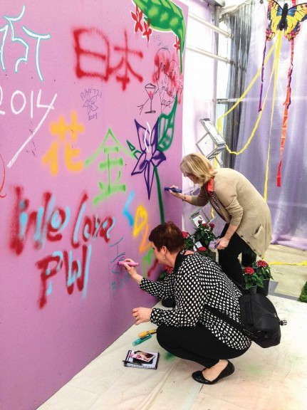 Interactive graffitti wall