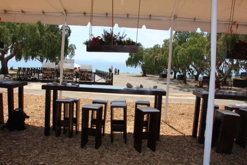 Suntory display with a floating planter