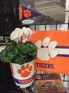 Sports Teams Containers and Tags (Sporticulture, Inc.)