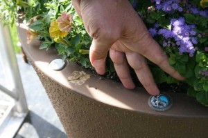 Crescent Containers Tap and Gauge