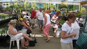 Surprise Customers With Over-The-Top Service On Busy Weekends