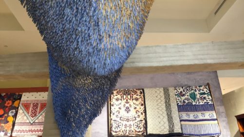 Customer-Pleasing Tricks You Can Learn From Popular Mainstream Retailers