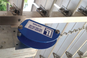 The Louver Lifter (The Greenhouse Company)