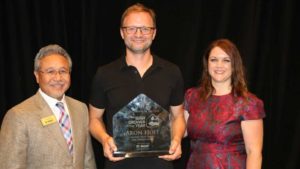 Aron Hoff of Meyers Fruit Farms and Greenhouses Named Head Grower of the Year at Cultivate’17
