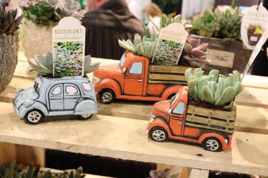Decorative Car & Truck Planters (Theut’s Flower Barn)