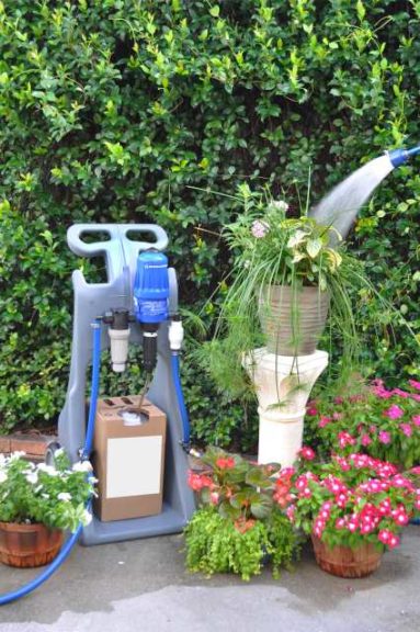 Li’l Bud-D Cart (Dosatron)