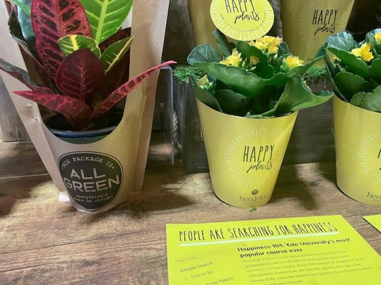 Hendriks Greenhouses Wraps and Tags