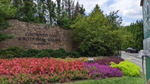 Eason, Cincinnati Zoo & Botanical Gardens Partner for Breeder Showcase Day