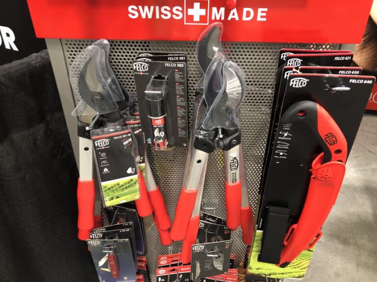 New Garden and Saw Ranges (Felco)