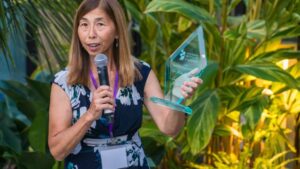 Dümmen Orange Plant Breeder Dr. Ruth Kobayashi Receives Paul Ecke Jr. Award