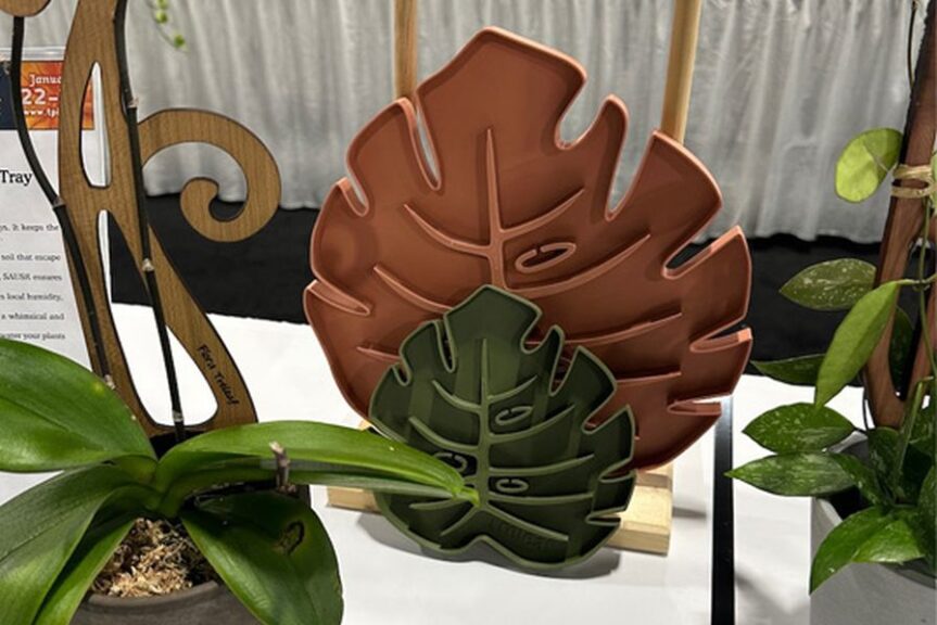 Leaf-Shaped Plant Supports and Extendable Trellises (Treleaf)