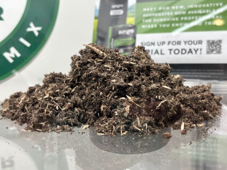 Sunshine Polar Bear Mix #15 (Sun Gro Horticulture)