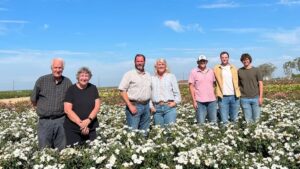 NeuHouse Farms Expands with Acquisition of Weeks Roses