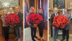 Poinsettias Delivered to Iowa Leaders to Celebrate National Poinsettia Day 2025