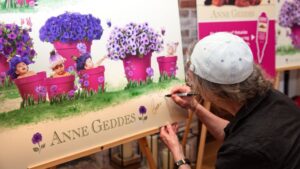 Wave and Anne Geddes Wrap Up 2025 Collaboration with Postcard Collection